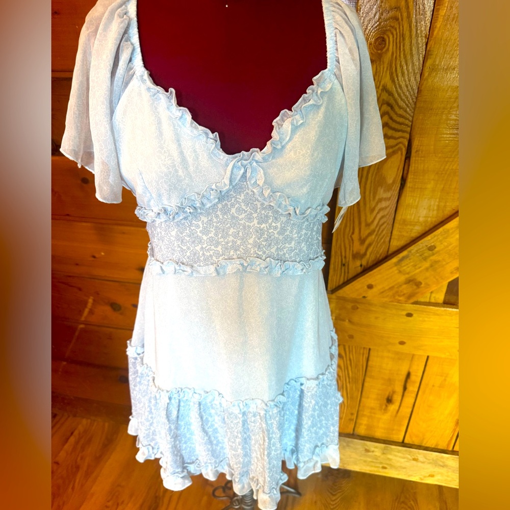 ULTRA FLIRT NWT PRETTY & FEMININE BABY BLUE DRESS LARGE